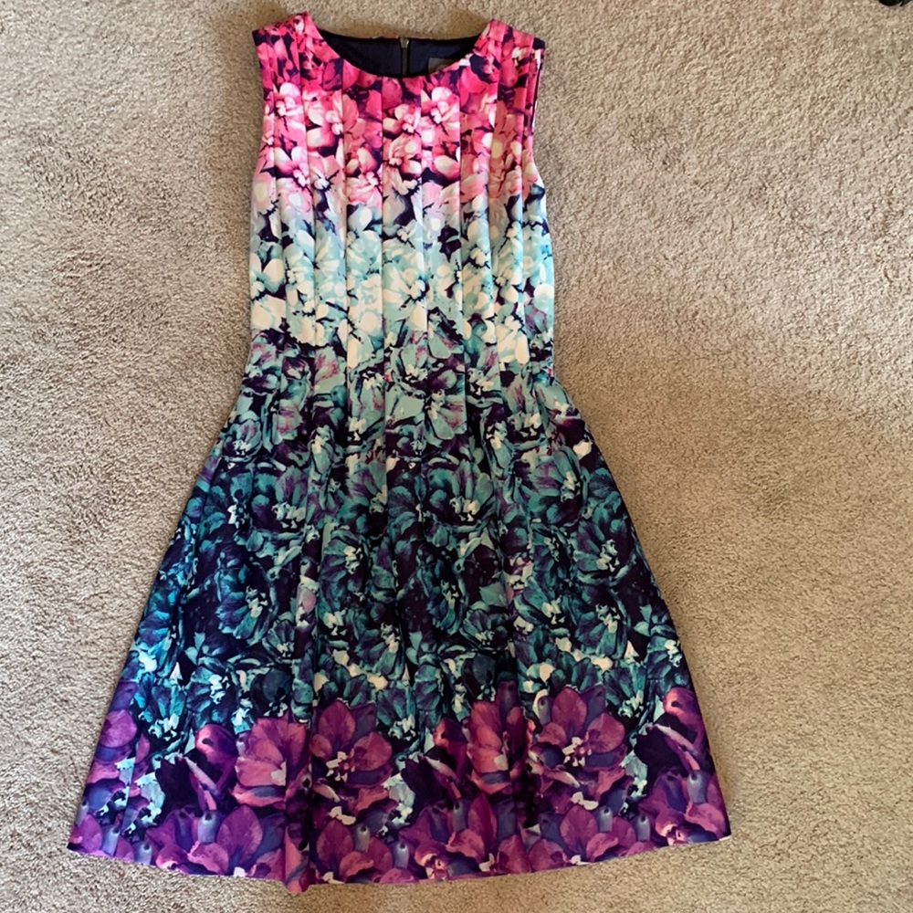 Vince Camuto Dress, NWOT, Size 2, multi colored